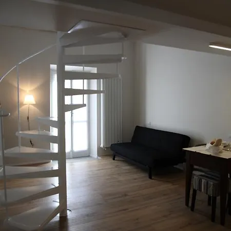 Apartment Loft 32 *